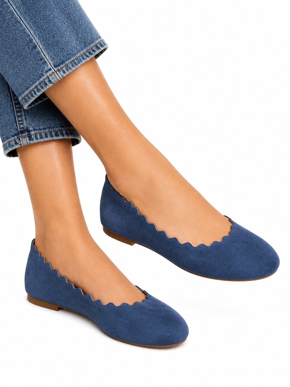 Chloé Blue Scalloped Women's Flats